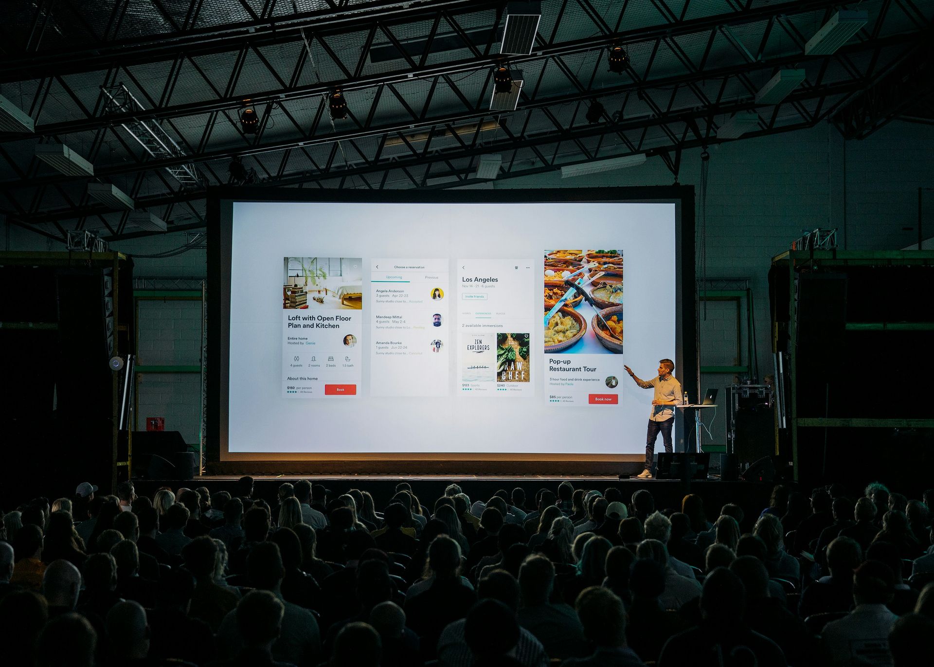 Multi-screen video wall installation